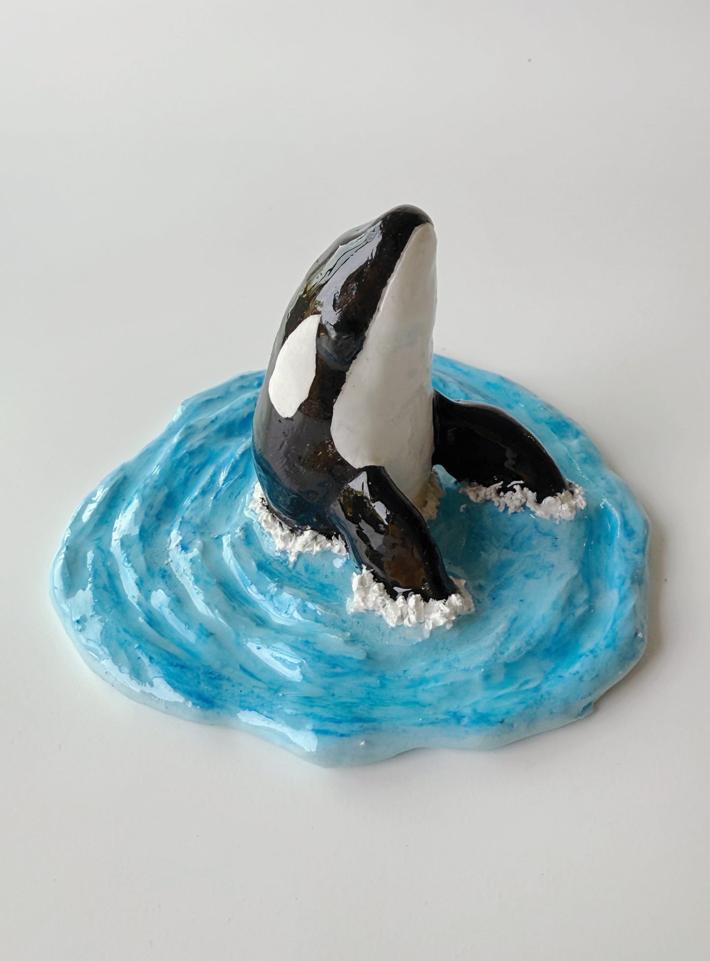 Orca Ring Holder